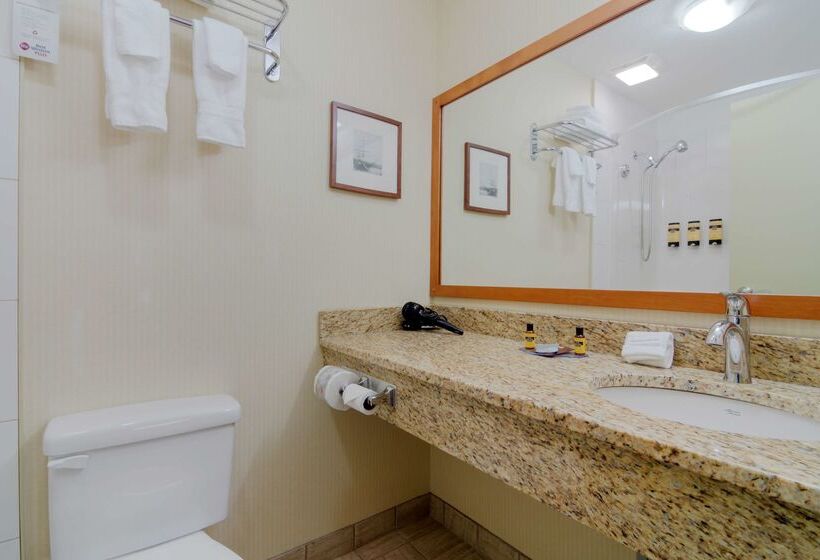 בית מלון כפרי Best Western Plus Chemainus Inn