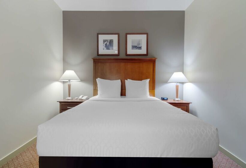 בית מלון כפרי Best Western Plus Chemainus Inn