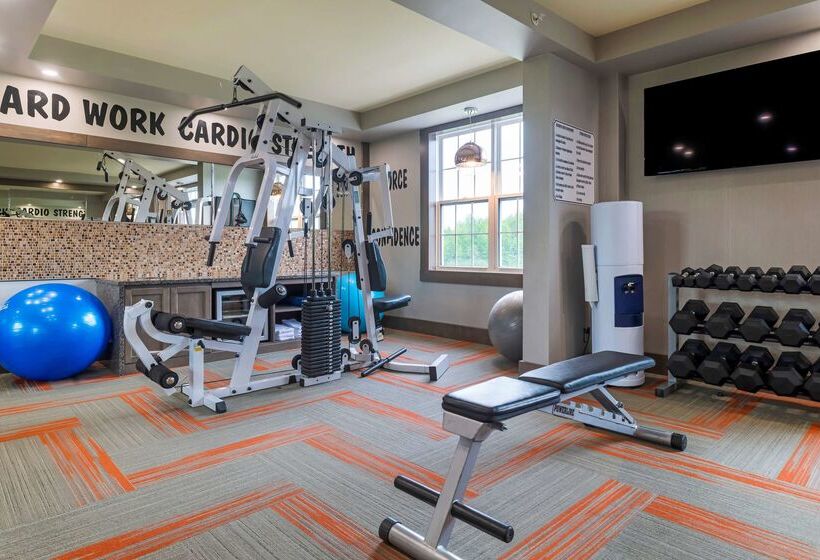 Best Western Plus Grand Sault Hotel & Suites