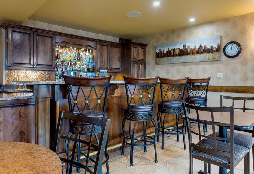 Best Western Plus Grand Sault Hotel & Suites