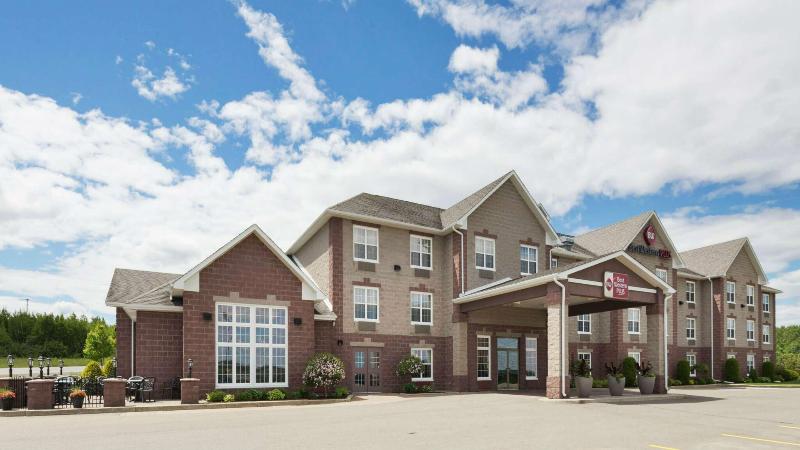 Best Western Plus Grand Sault Hotel & Suites