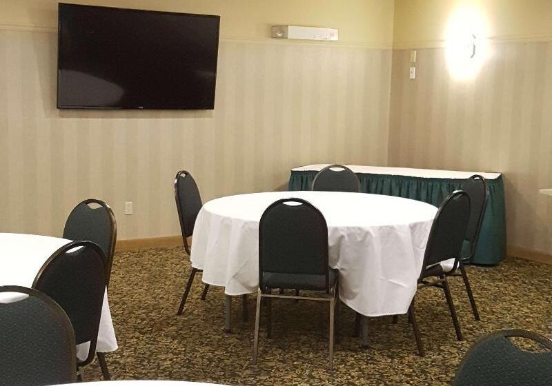 Best Western Plus Grand Sault Hotel & Suites