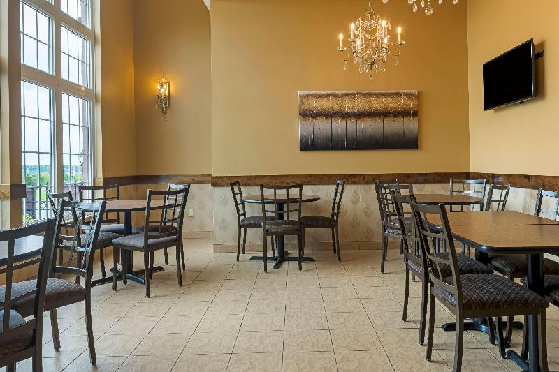 Best Western Plus Grand Sault Hotel & Suites