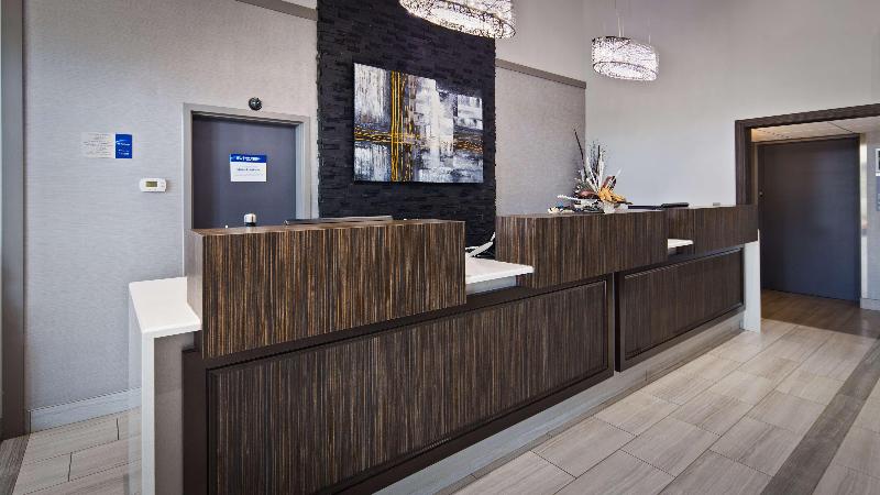 Отель Best Western Plus Moncton