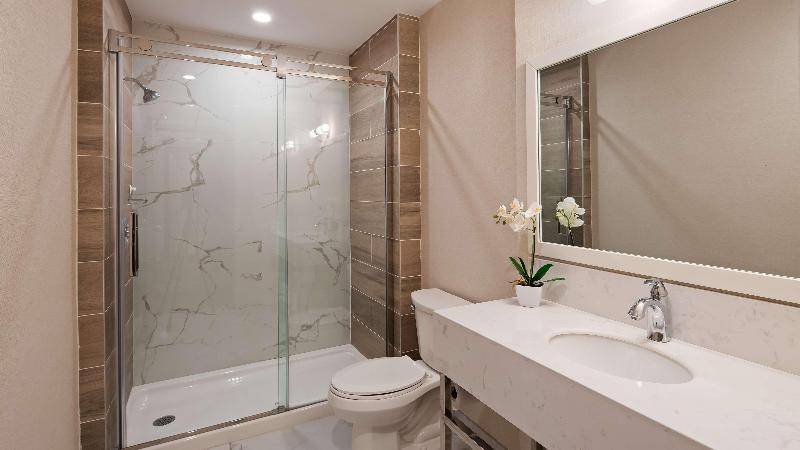 酒店 Best Western Plus Montreal East