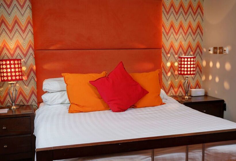 Отель Best Western Plus Oaklands