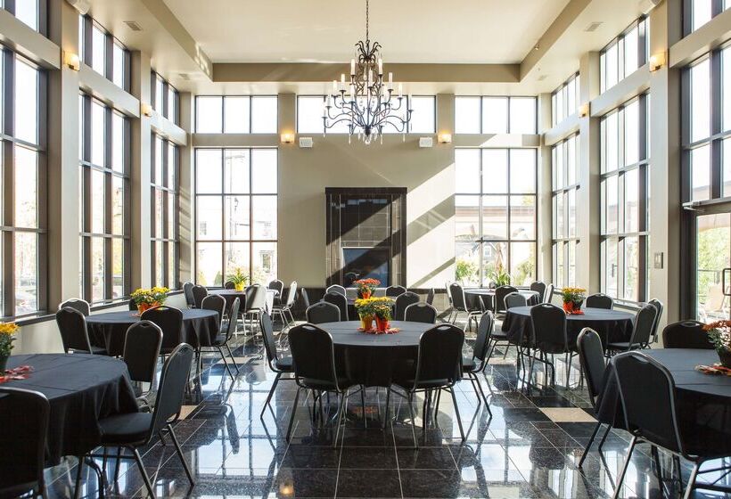 فندق Best Western Plus Perth Parkside Inn & Spa