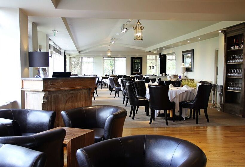 Windmill Village Hotel, Golf Club & Spa, Bw Signature Collection