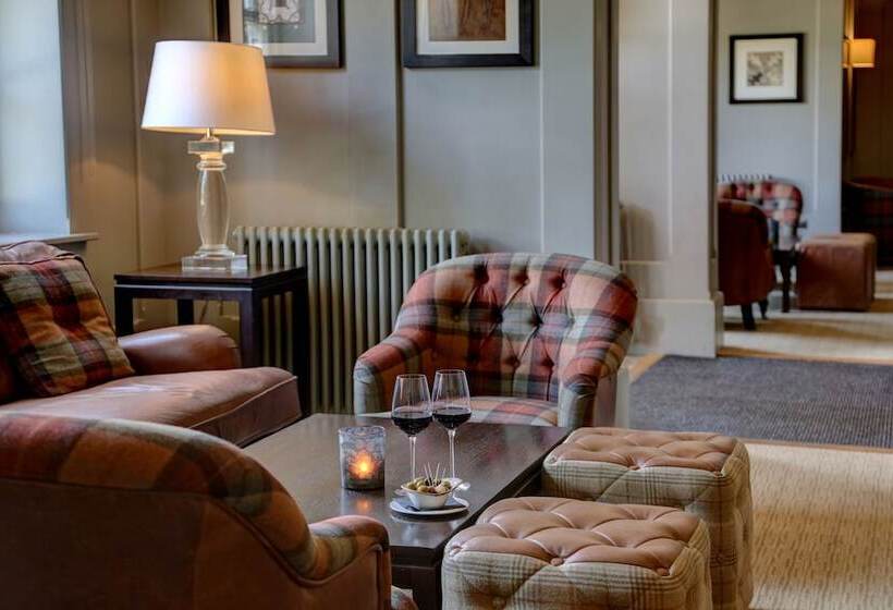 Windmill Village Hotel, Golf Club & Spa, Bw Signature Collection