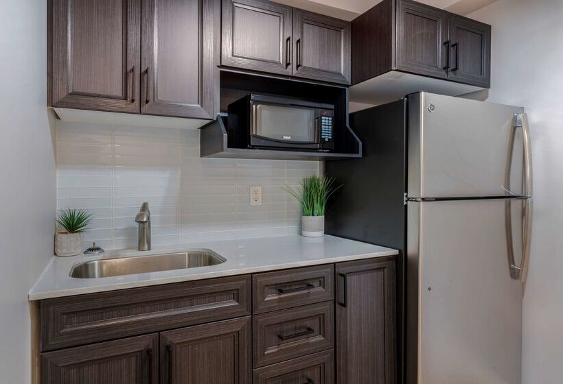 Best Western Plus Woodstock Hotel Conference Centre