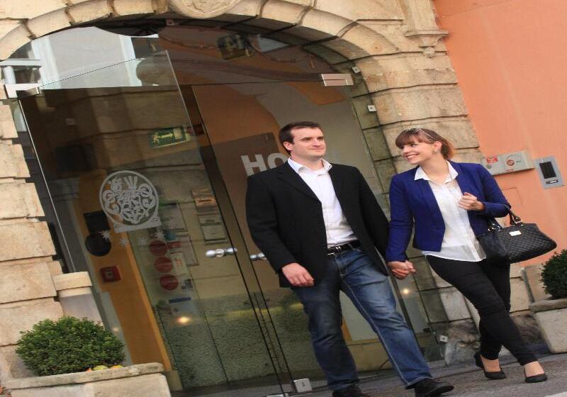 Boutique Hotel Dom   Rooms & Suites