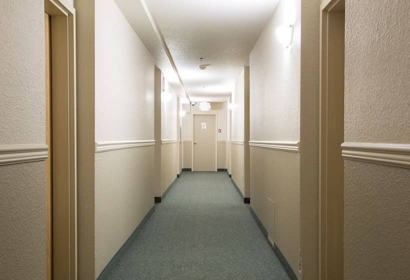 فندق Capital Suites Yellowknife