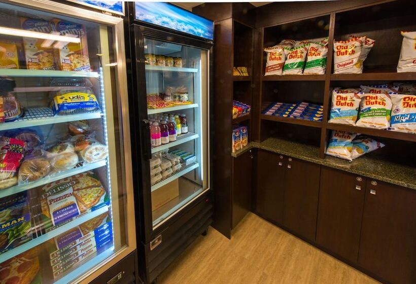 فندق Capital Suites Yellowknife