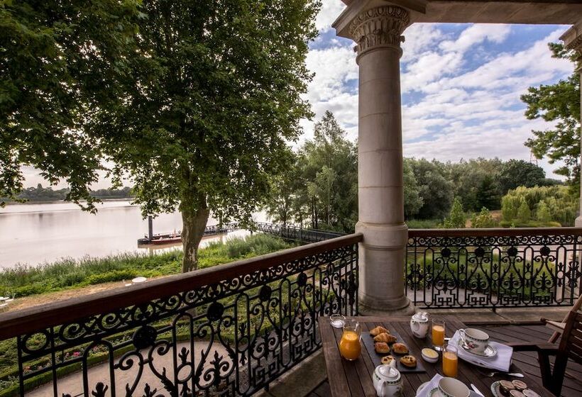 Отель Chateau Grattequina