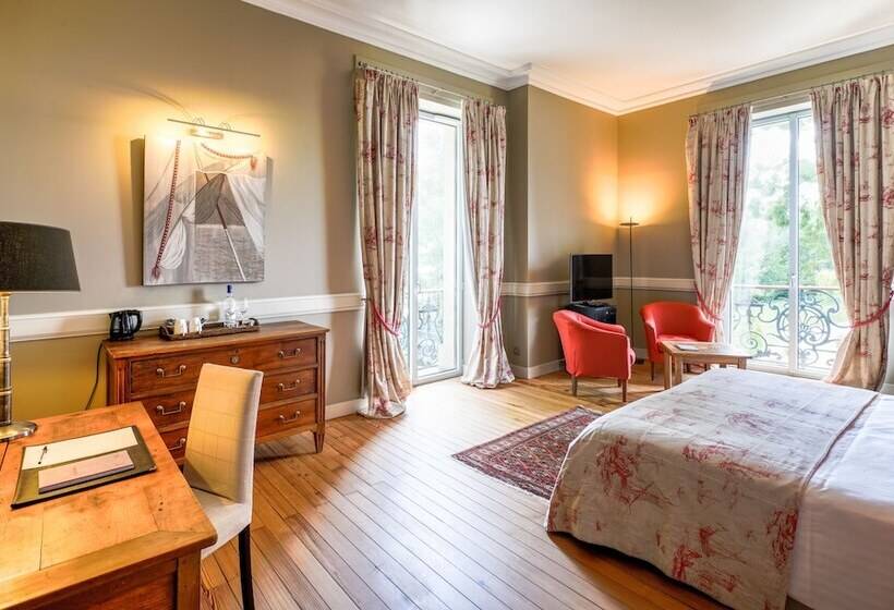 Отель Chateau Grattequina