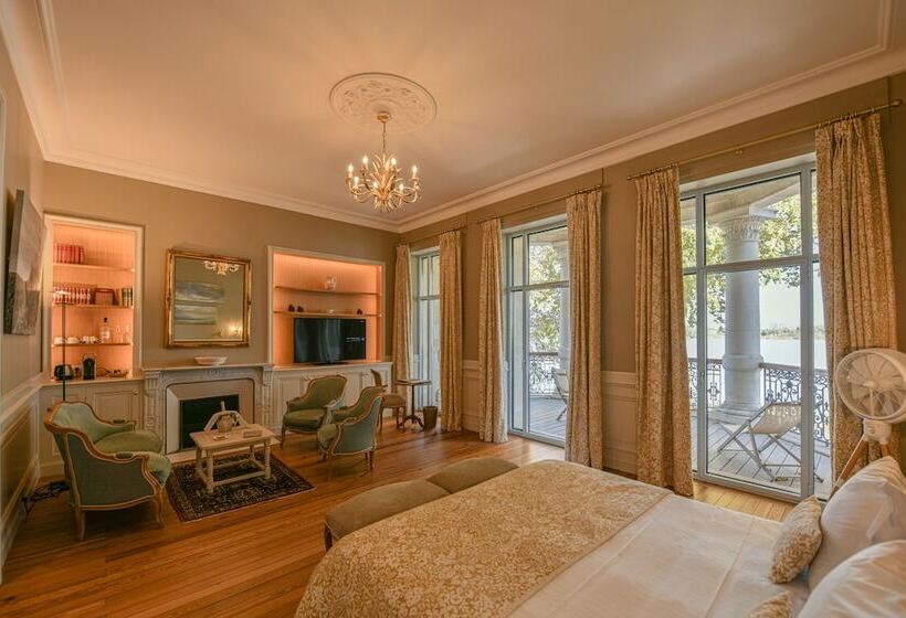 Отель Chateau Grattequina