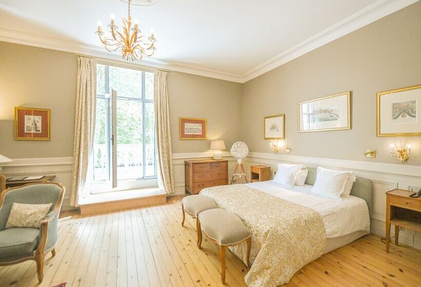 Отель Chateau Grattequina