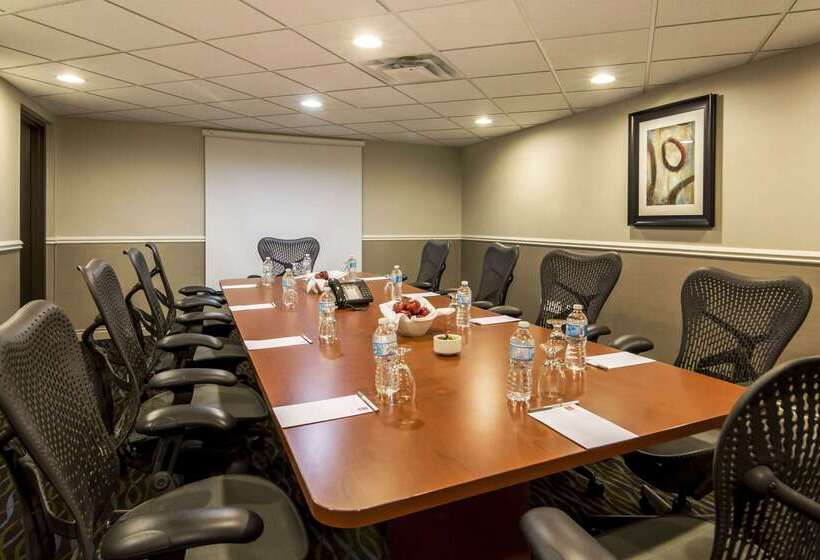 Clarion Hotel & Conference Centre