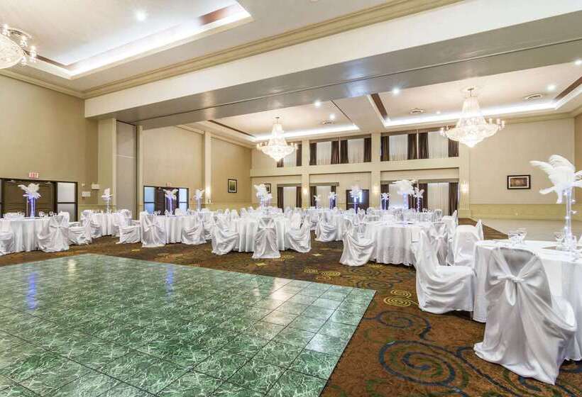 Clarion Hotel & Conference Centre