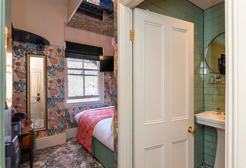 호텔 Clementine S Guest House