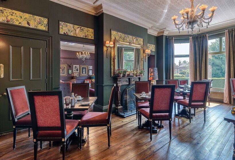 호텔 Clementine S Guest House