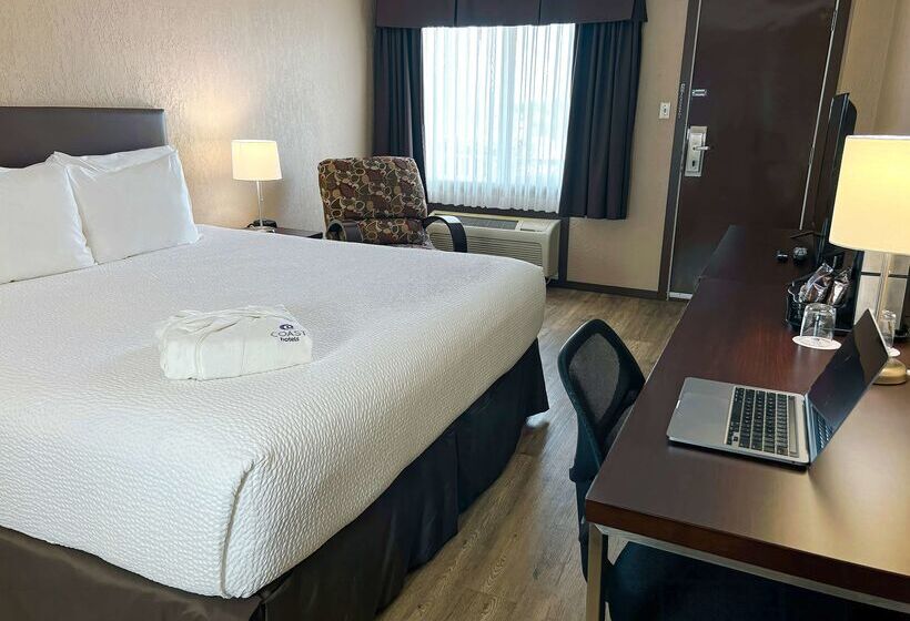 Hotel Coast Swift Current