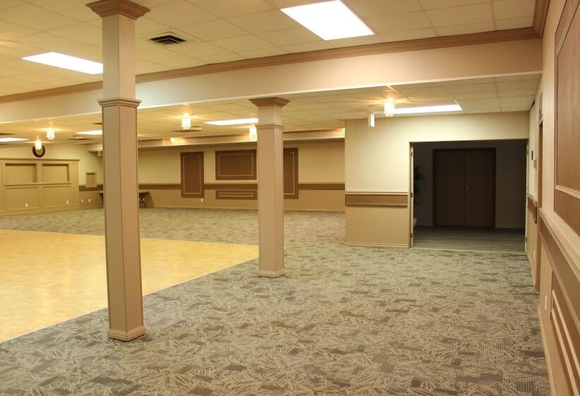 Hotel Coast Swift Current