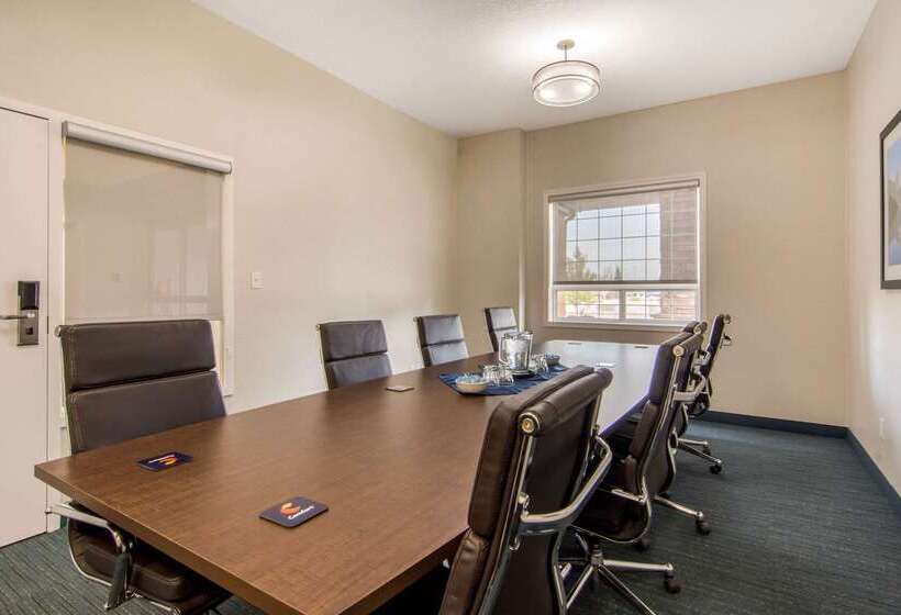 فندق Comfort Inn & Suites