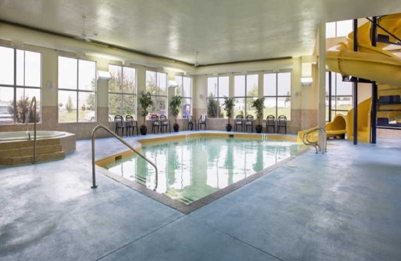 فندق Comfort Inn & Suites