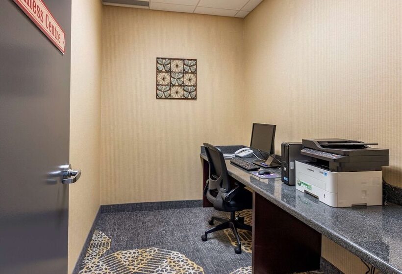 فندق Comfort Inn