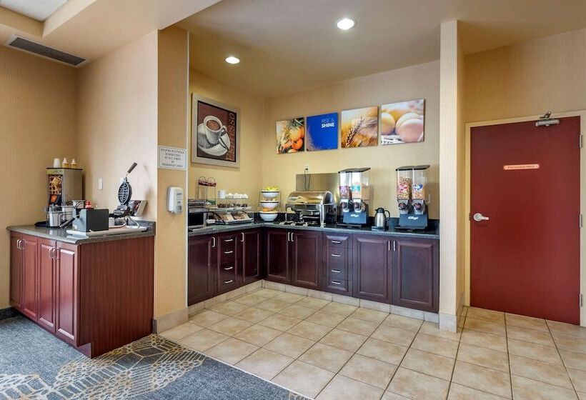 فندق Comfort Inn