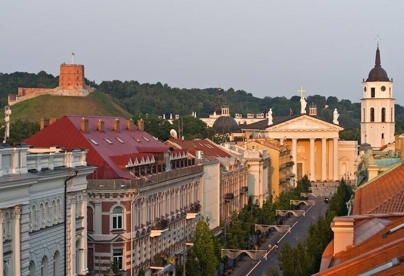 Congress Avenue Hotel