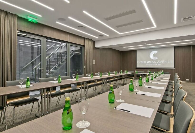 Congress Avenue Hotel