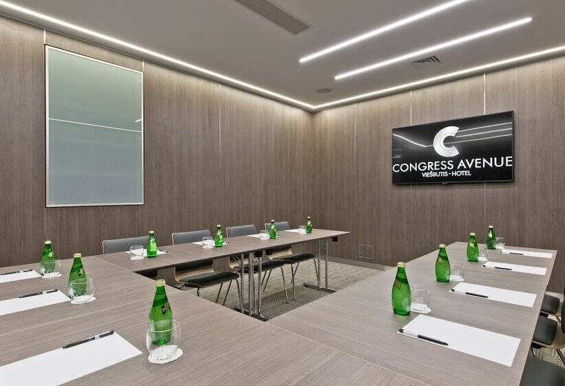 Congress Avenue Hotel