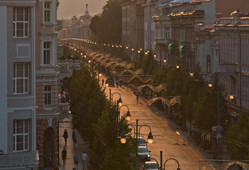 Congress Avenue Hotel