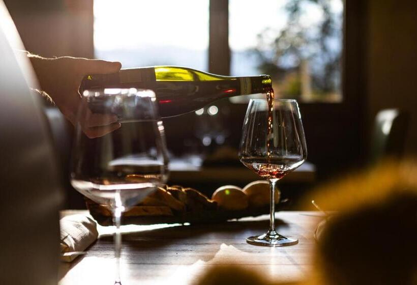 בית מלון כפרי Cortese