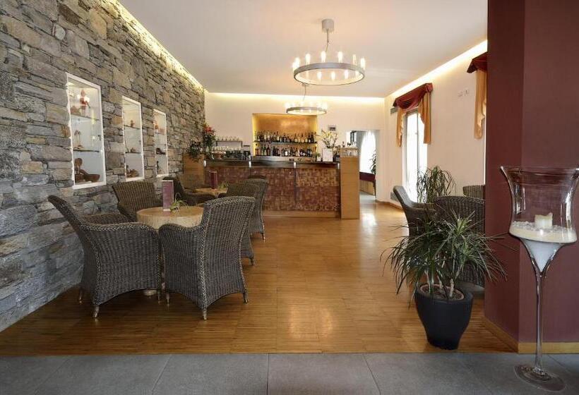 בית מלון כפרי Cortese