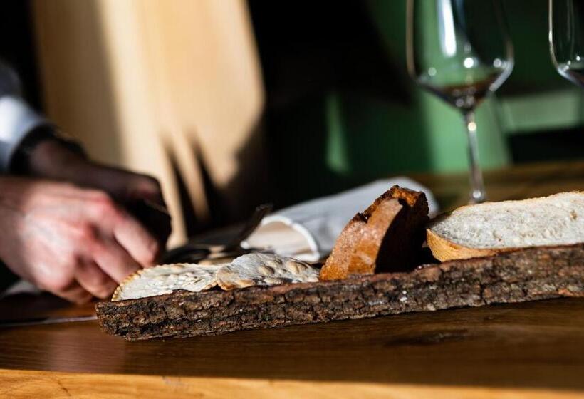 בית מלון כפרי Cortese