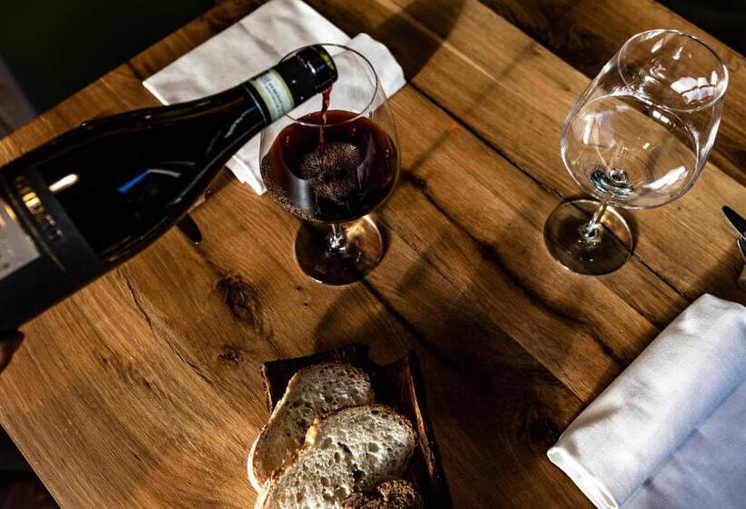 בית מלון כפרי Cortese