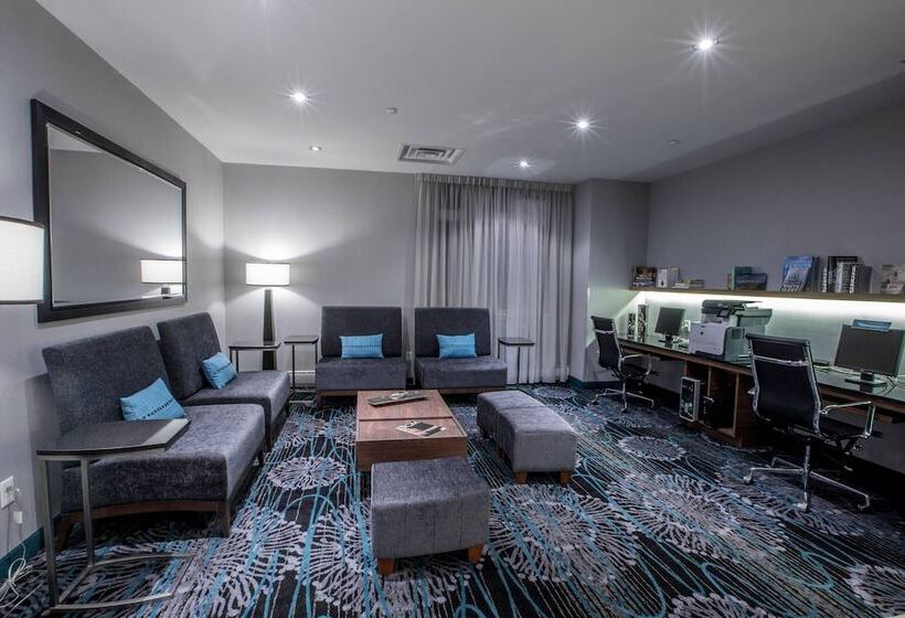 هتل Courtyard By Marriott St. John S Newfoundland