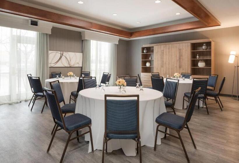 בית מלון כפרי Courtyard By Marriott Toronto Vaughan