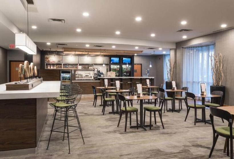 בית מלון כפרי Courtyard By Marriott Toronto Vaughan