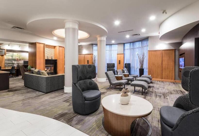 בית מלון כפרי Courtyard By Marriott Toronto Vaughan