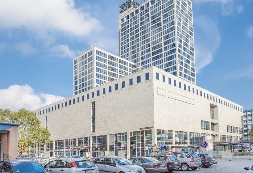 هتل Courtyard By Marriott Katowice City Center