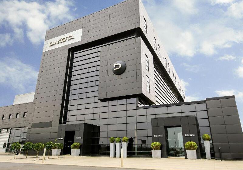 فندق Dakota Eurocentral