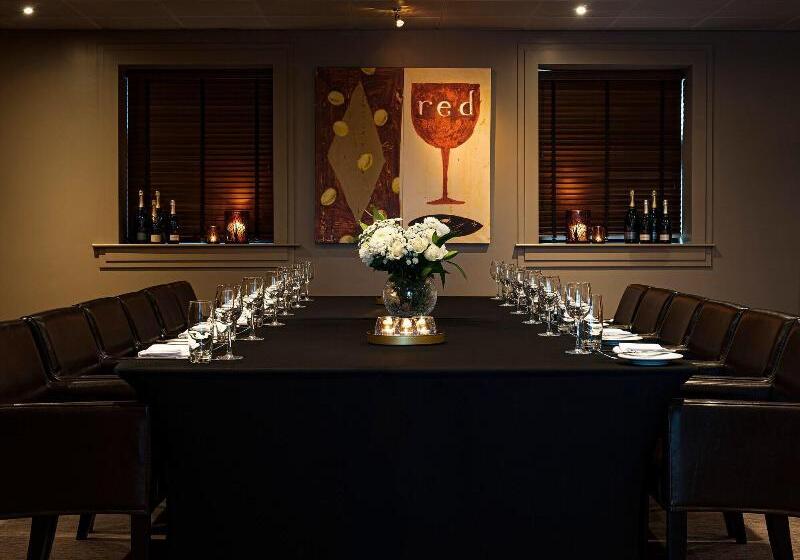 فندق Dakota Eurocentral