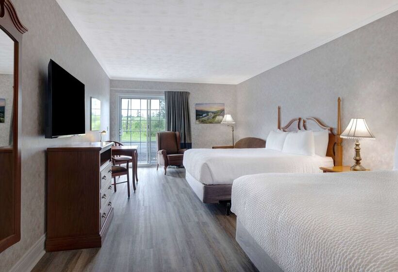 Отель Days Inn By Wyndham Edmundston