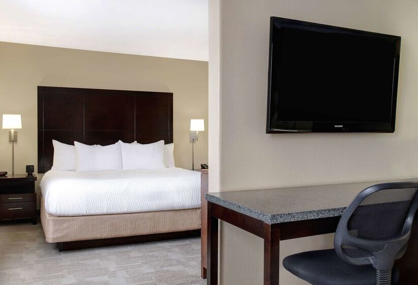 בית מלון כפרי Days Inn By Wyndham Medicine Hat