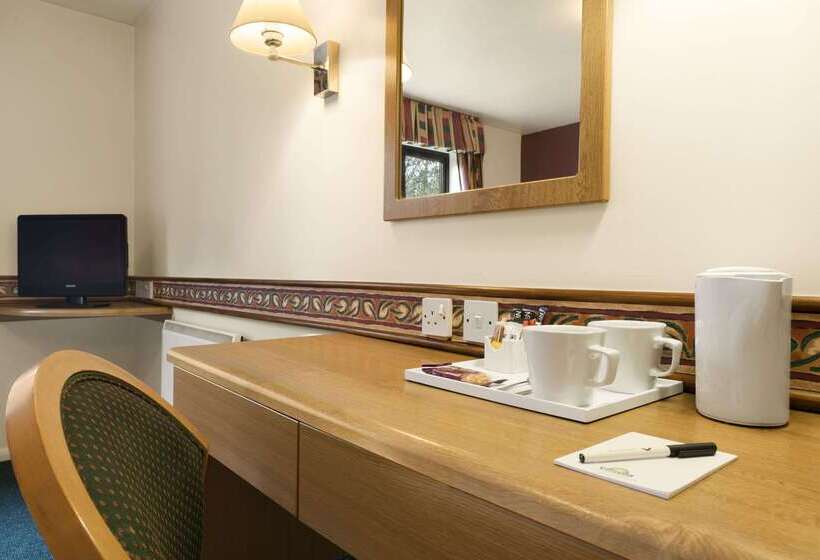 فندق Days Inn Michaelwood M5