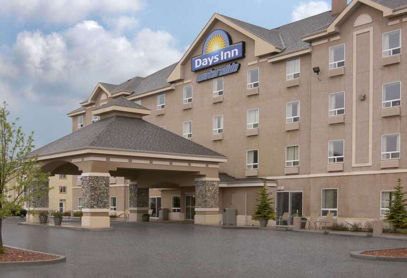 בית מלון כפרי Days Inn By Wyndham Red Deer
